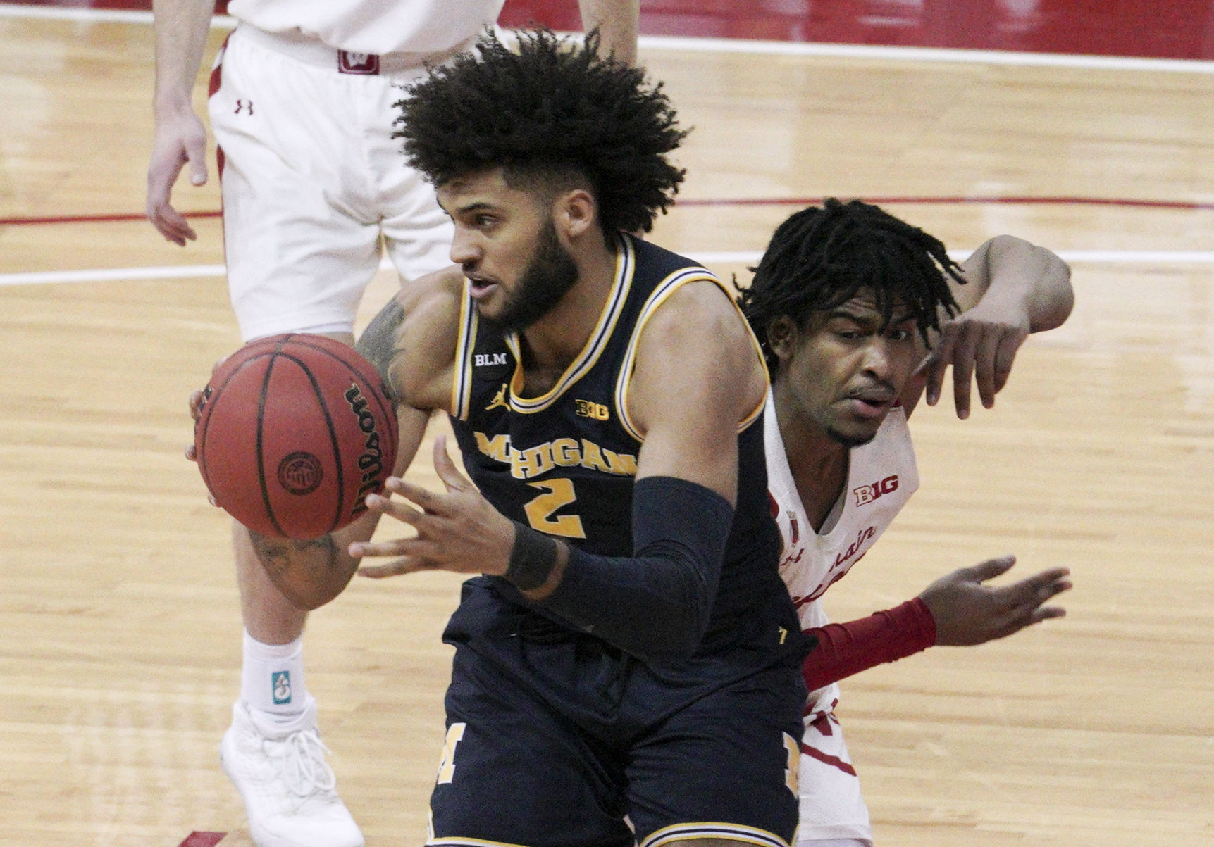 Michigan 67, UW 59